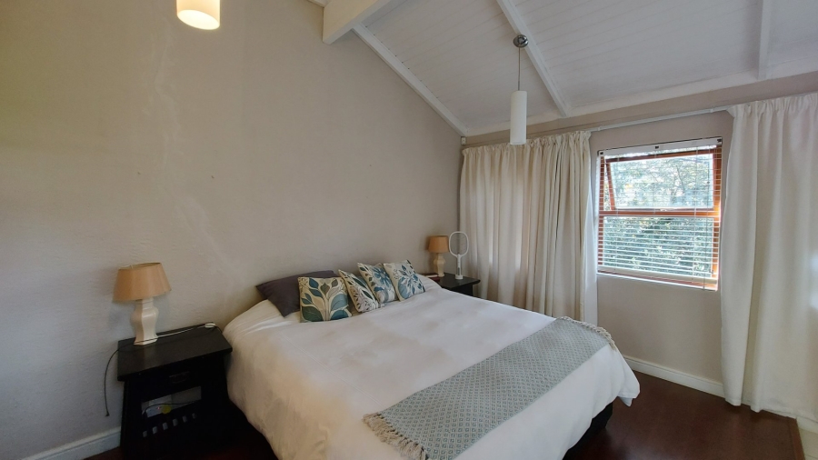9 Bedroom Property for Sale in Montclair Western Cape